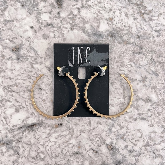 INC International Concepts \ Gold-tone Studded Hoop Earrings - Picture 1 of 4